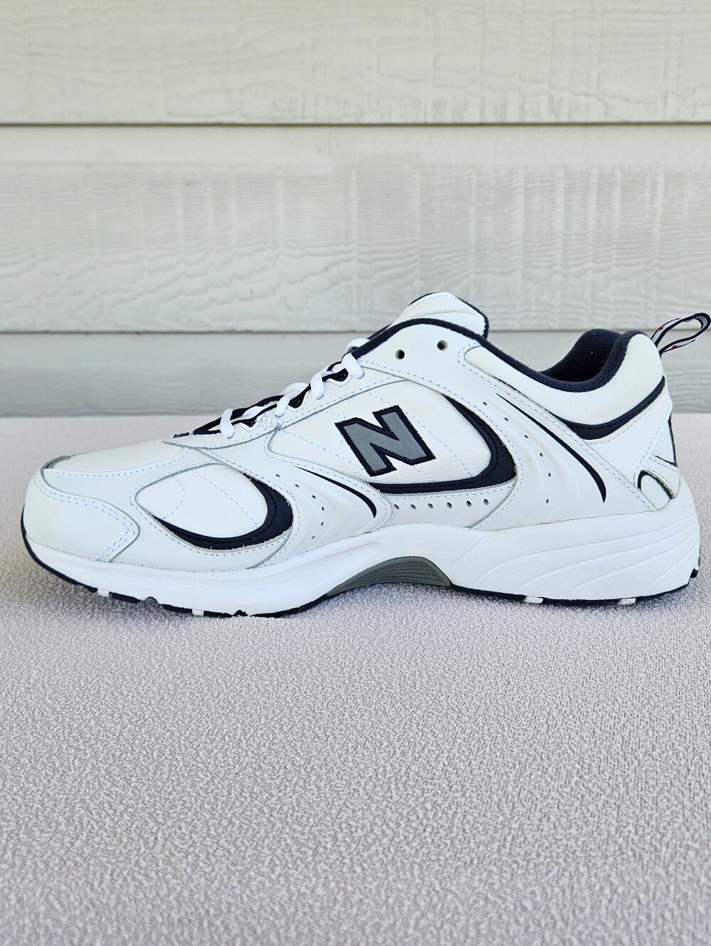 New Balance 557 Retro Sneaker Men SZ 10 White Navy Tie Athletic Shoe MW557LR - Picture 3 of 12